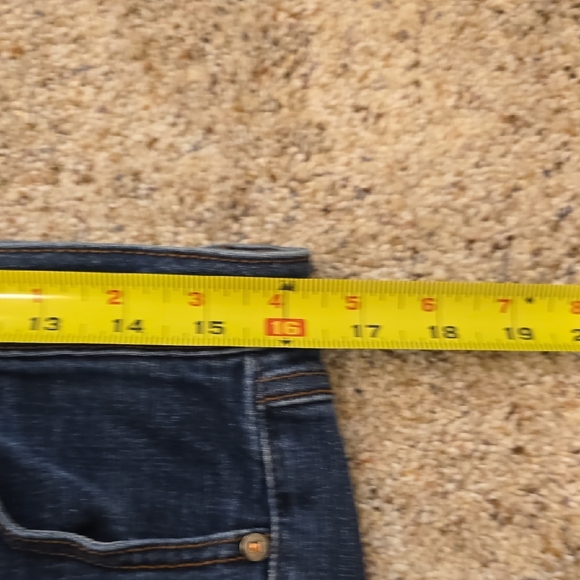 CAbi 5493 Dark Blue Skinny Jeans. Size 8 - Picture 8 of 9